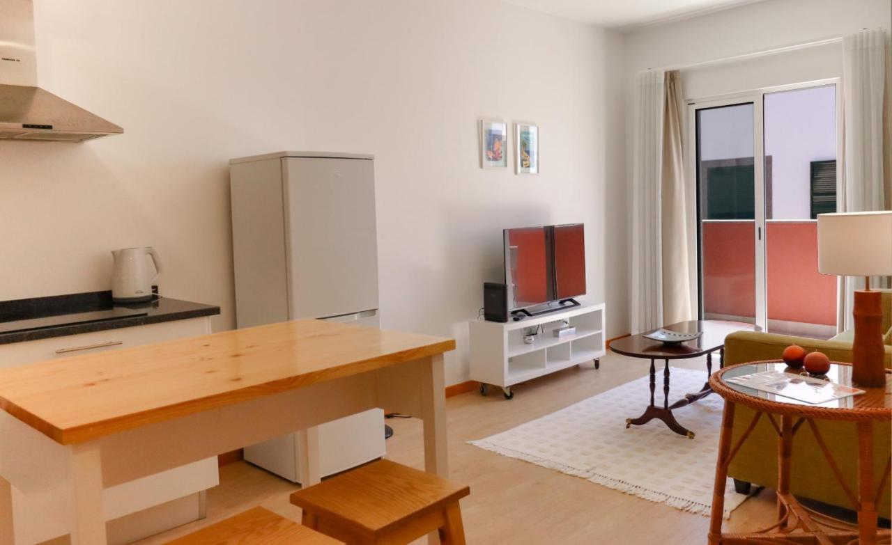 Ribeira Das Casas Apartments By Madeira Sun Travel Funchal  Buitenkant foto