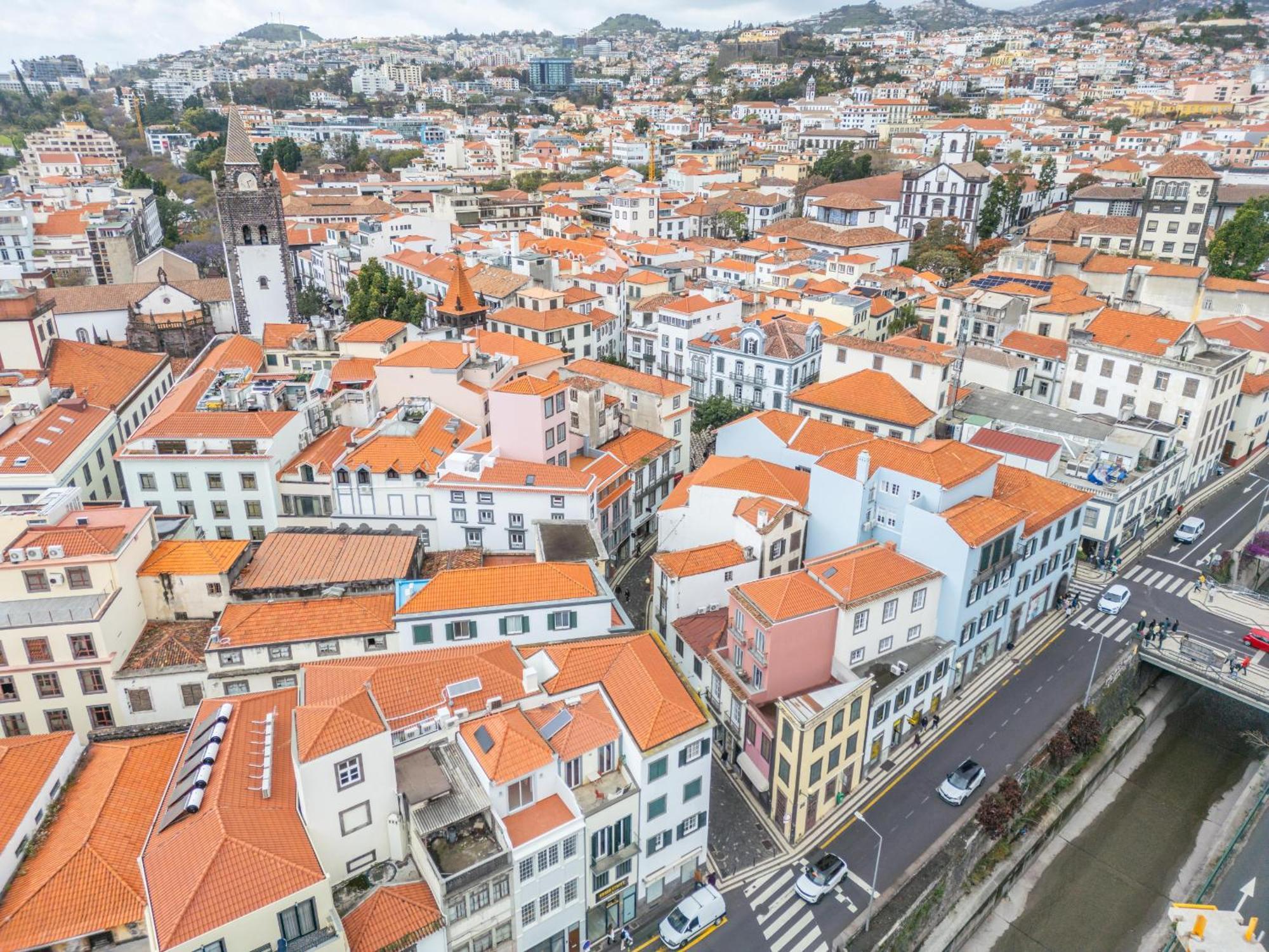 Ribeira Das Casas Apartments By Madeira Sun Travel Funchal  Buitenkant foto