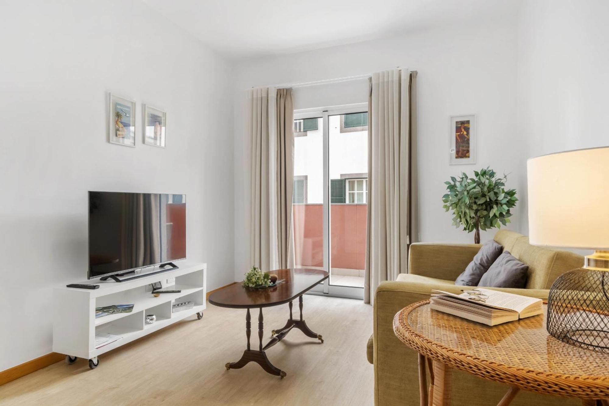 Ribeira Das Casas Apartments By Madeira Sun Travel Funchal  Buitenkant foto